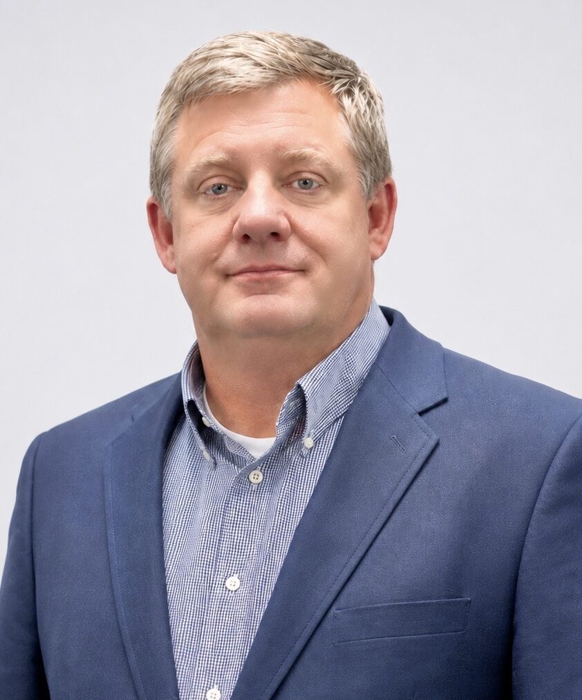 Greg Ennis